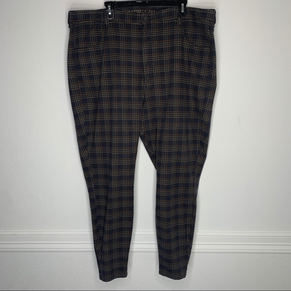 American Eagle Hi Rise Plaid Gray Jegging NWOT